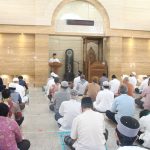 Wali Kota Sholat Jumat Berjamaah Di Masjid Baabut Taubah Kemang Pratama